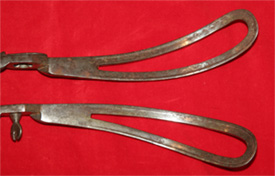 Levret blades